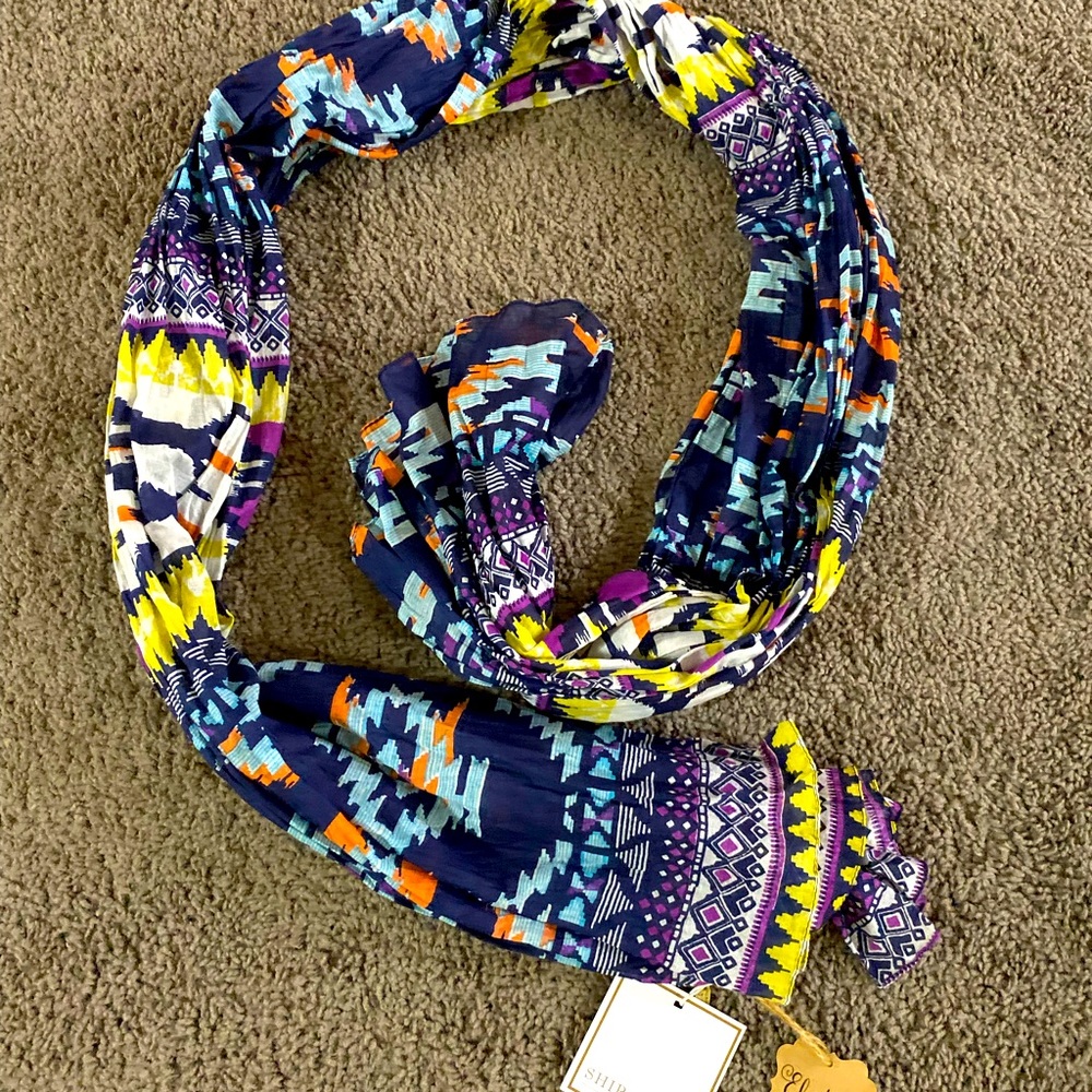 Women’s Fashion Scarf